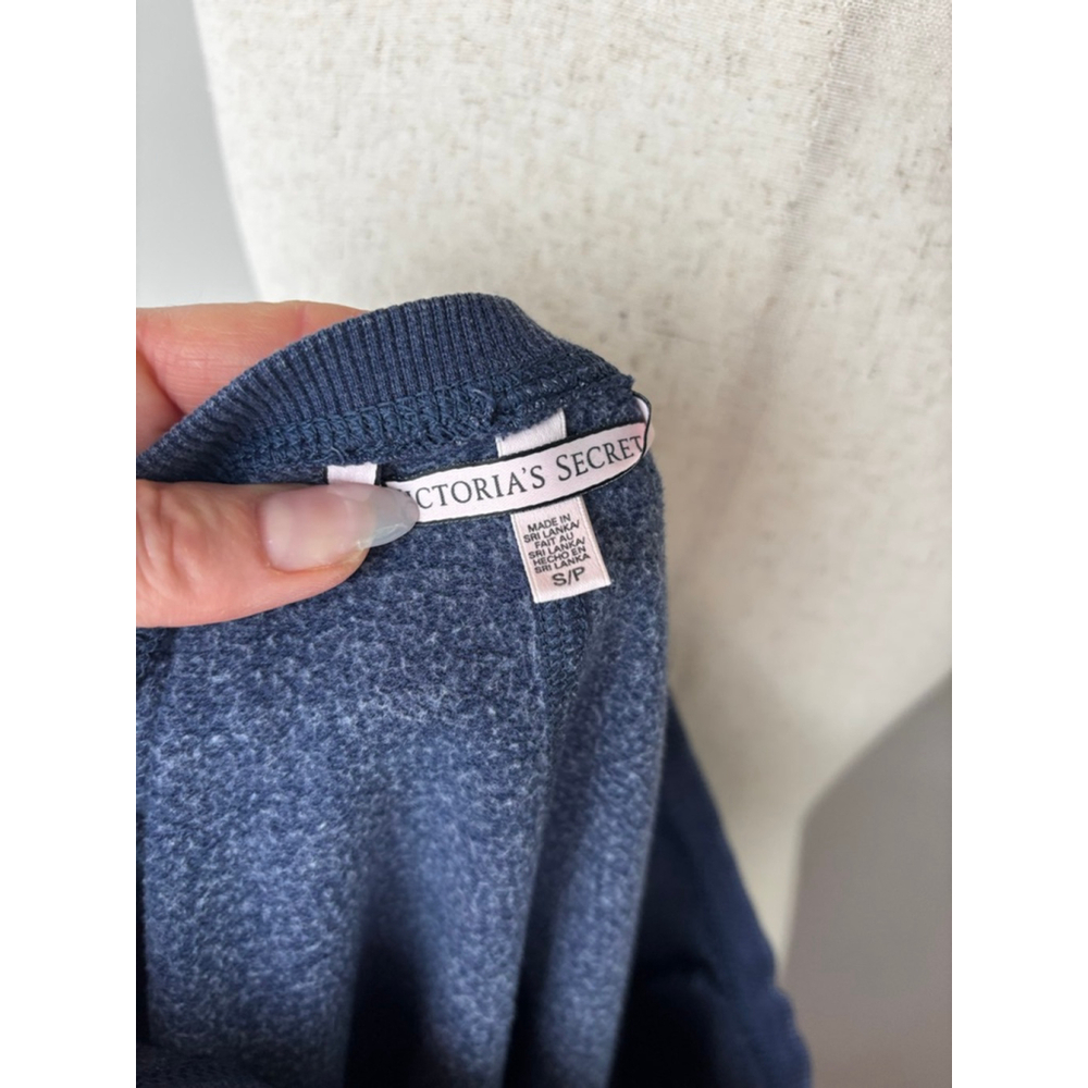 Vintage y2k Victoria's Secret Blue Sequin Sweatshirt S crewneck preppy casual - Picture 4 of 5